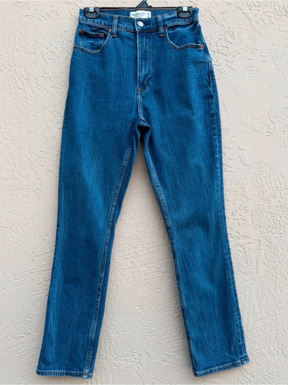 A&F Women's The '90s Slim Straight Ultra High Rise Jeans 26 2S curve love